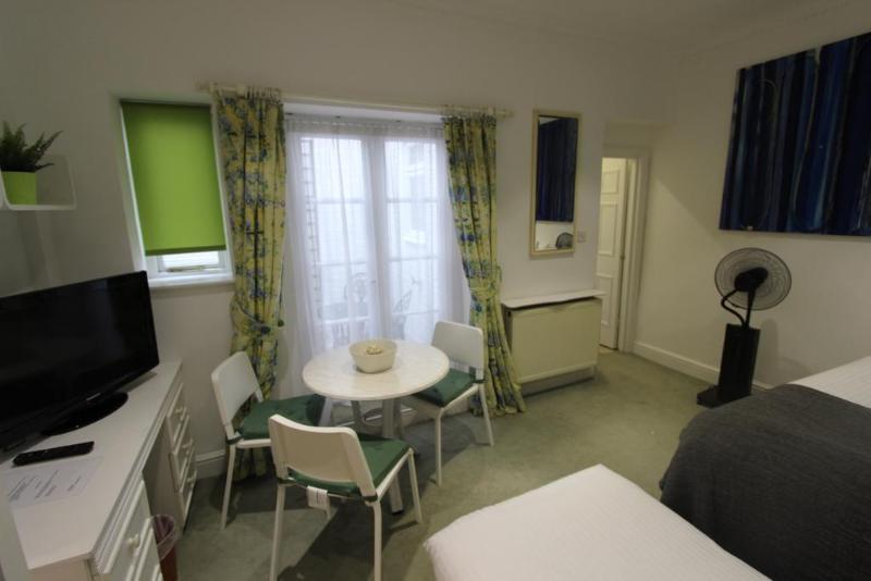 Stay In Serviced Apartments Queensway London Exterior foto